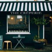 Guide to Choosing the Retractable Awnings for your Storefronts